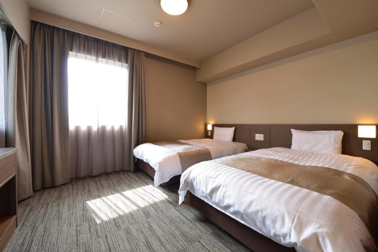 Dormy Inn Takamatsu Chuo Koenmae Natural Hot Spring Esterno foto